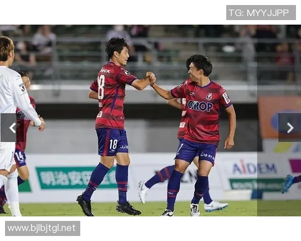 长崎航海与福冈黄蜂的激烈对决展现日本足球的魅力与竞争精神